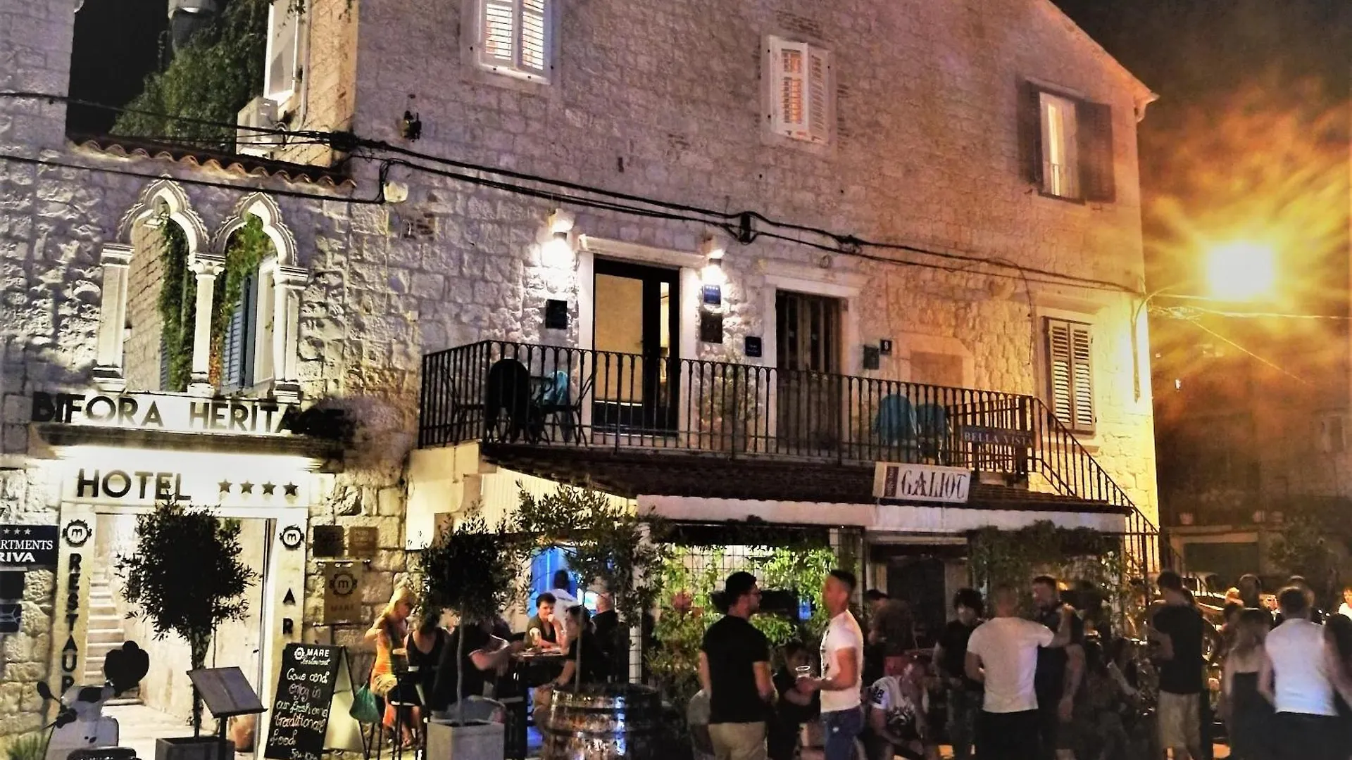 Yacht Marina Trogir, Heritage Bella Vistaa Apartment