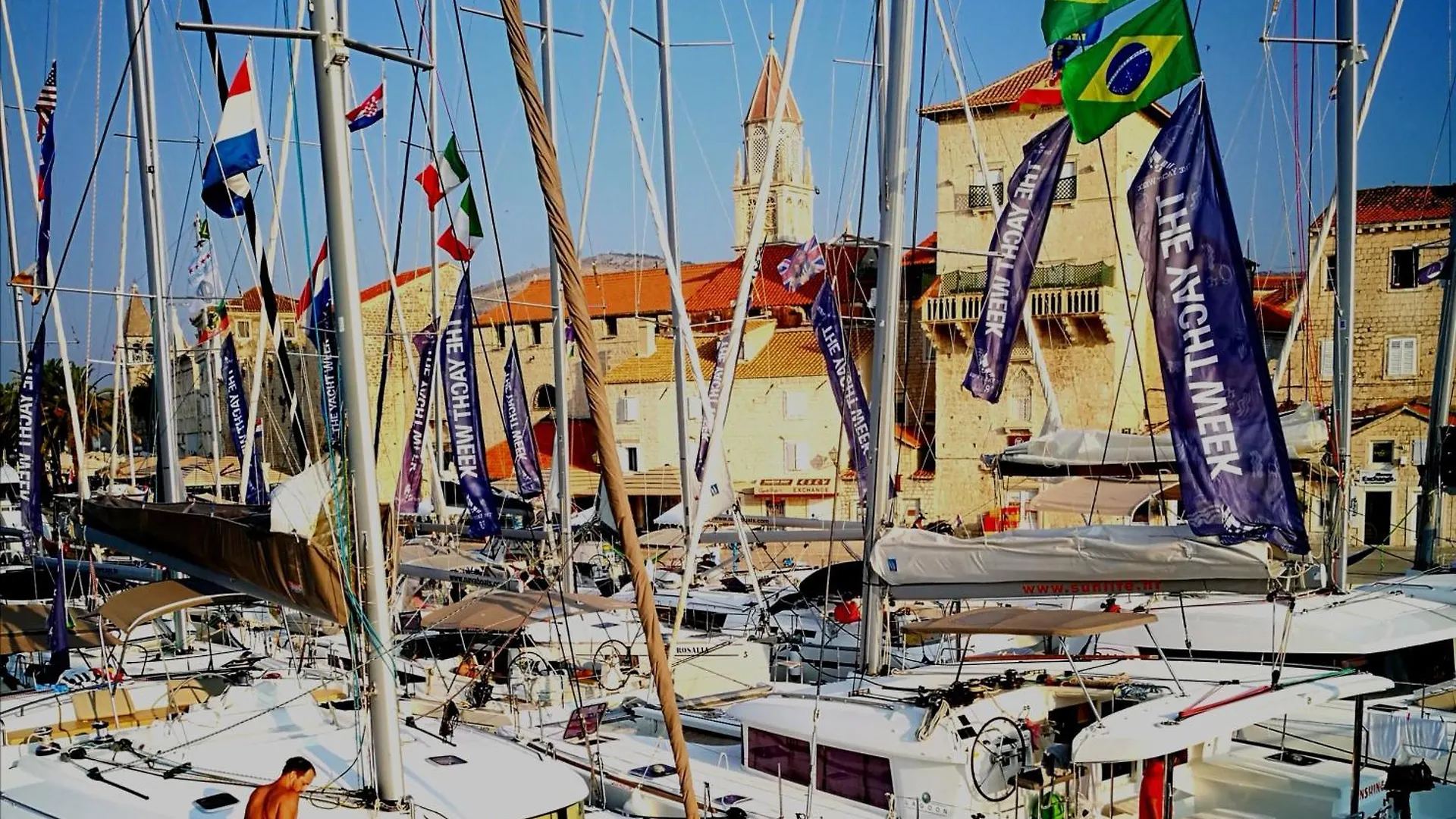 Yacht Marina Trogir, Heritage Bella Vistaa