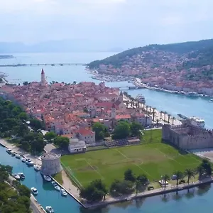 Apartmán Mira, Trogir